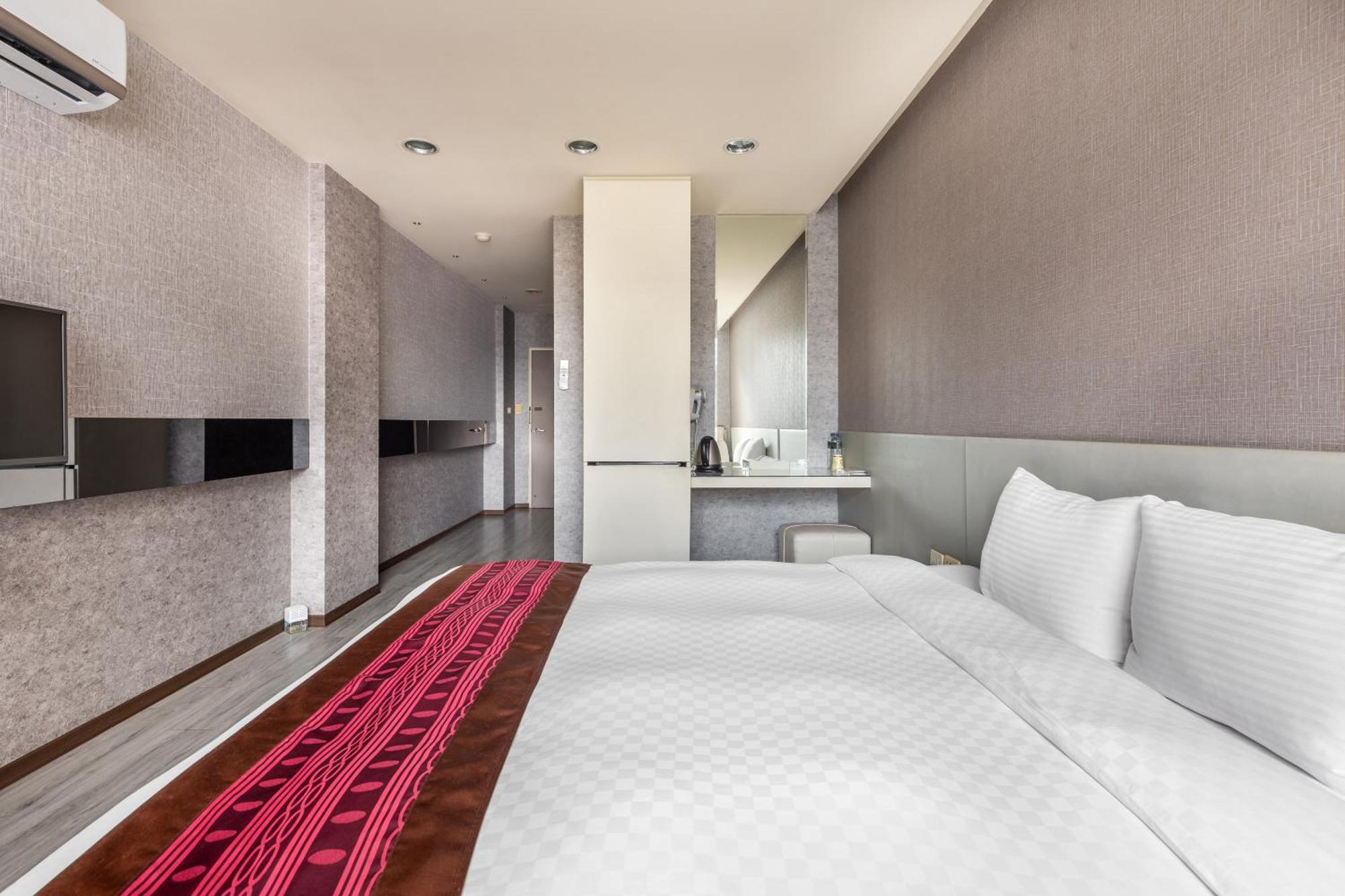 Song He Homestay Yuchi Dış mekan fotoğraf